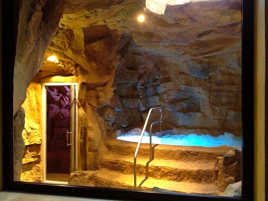 Casanova - Wellness Center La Grotta Etrusca