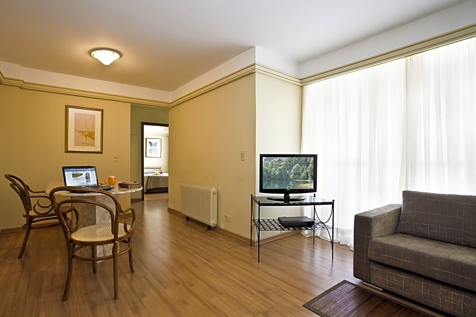 Alta Reggia Plaza Hotel