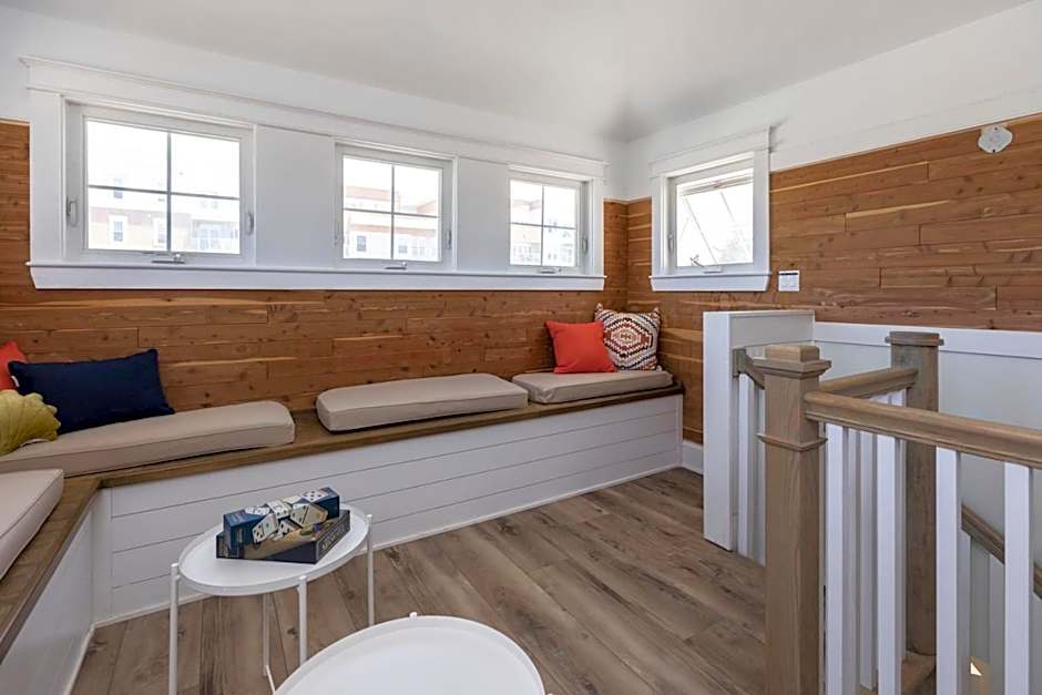 Breakers 204 Inn at Old Beach