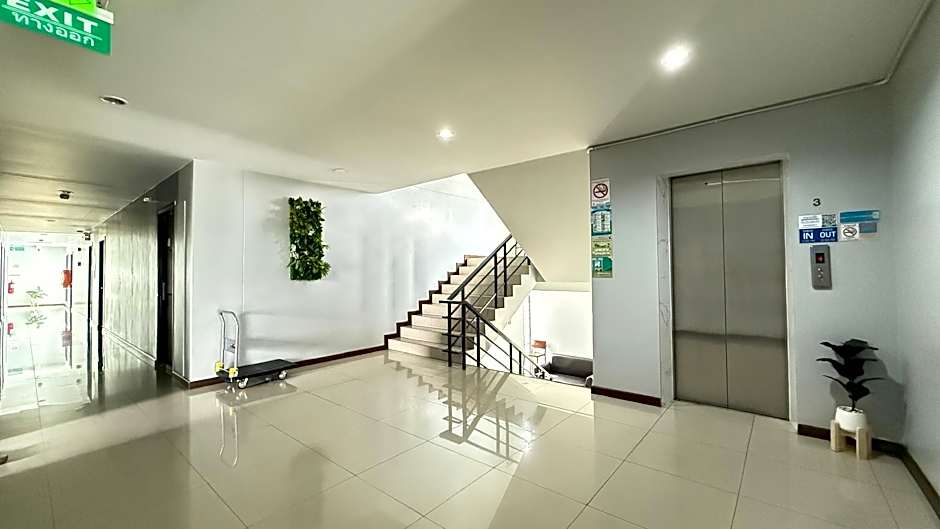 BAAN PAKNAM HOTEL