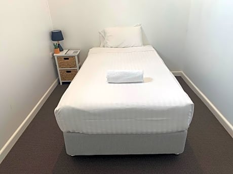 Single Room with Shared Bathroom