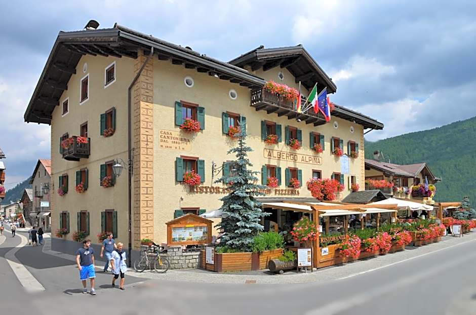 Hotel Alpina