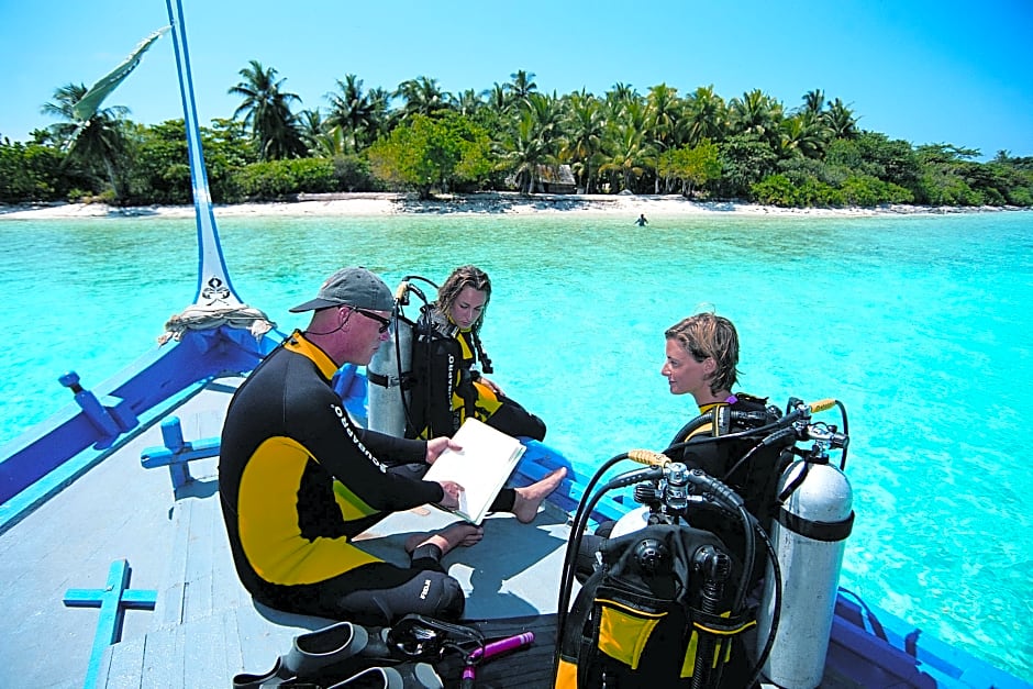 Adaaran Select Meedhupparu