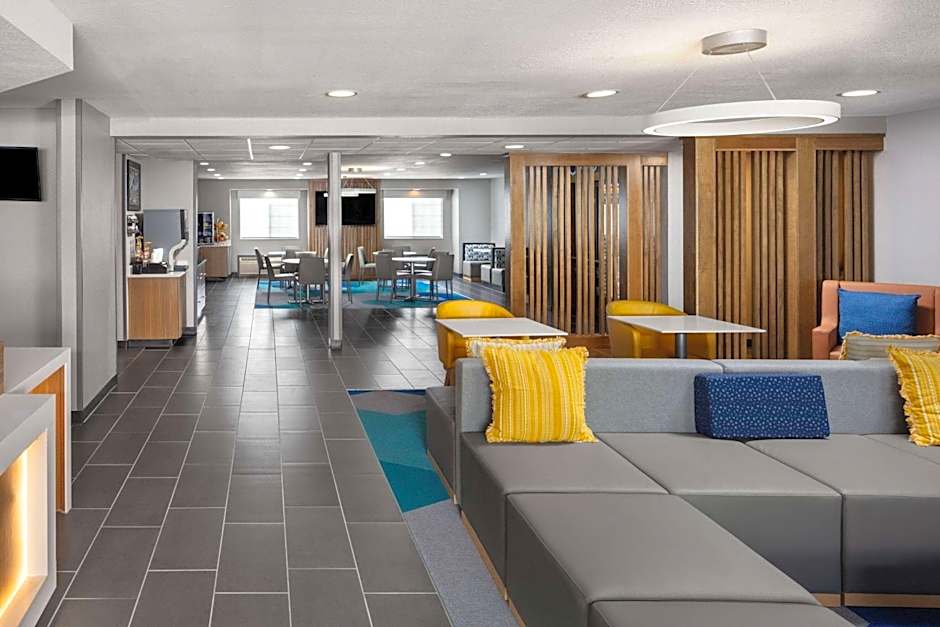 Microtel Inn & Suites By Wyndham Rapid City