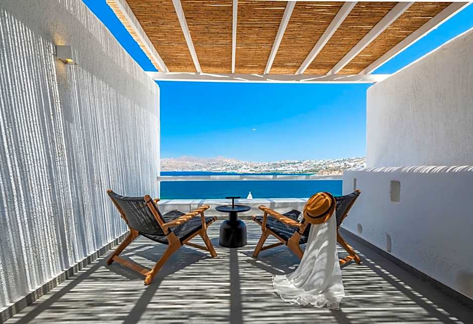 DreamBox Mykonos Suites