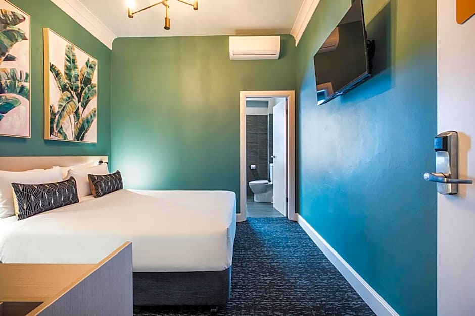 Nightcap at Pymble Hotel