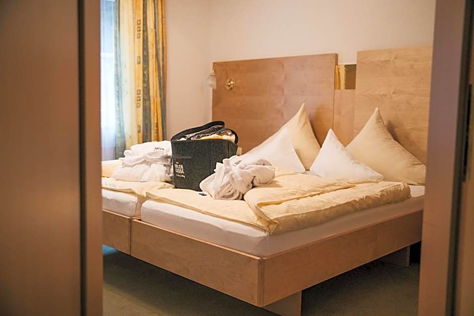 Arlen Lodge Hotel-Garni