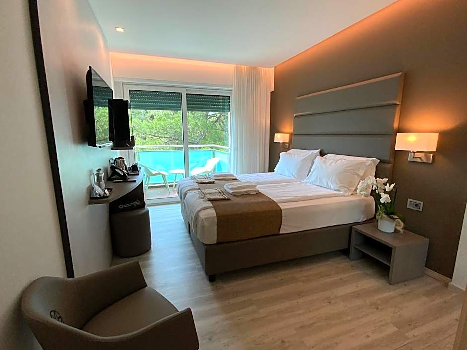 International Beach Hotel