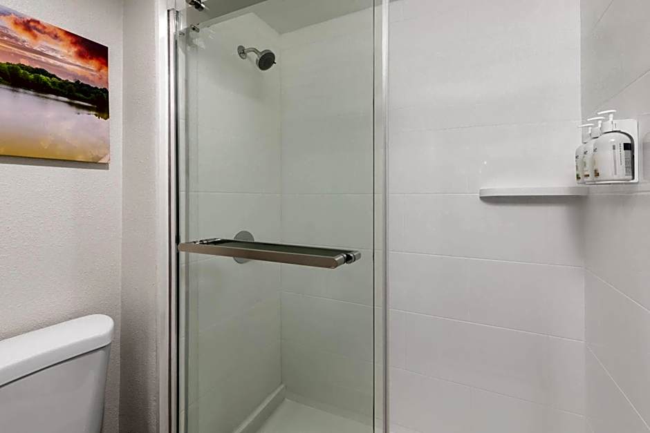 La Quinta Inn & Suites by Wyndham Atlanta Roswell
