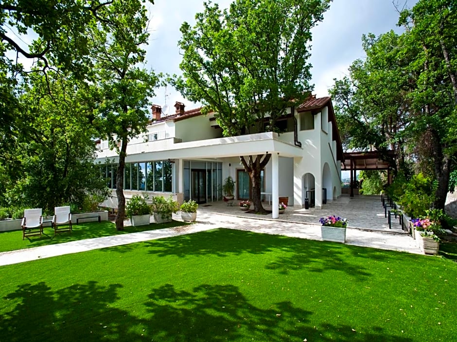 La Locanda Del Pontefice - Luxury Country House