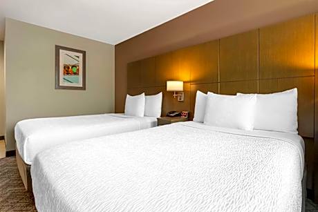 Double Room with Two Double Beds - Non-Smoking