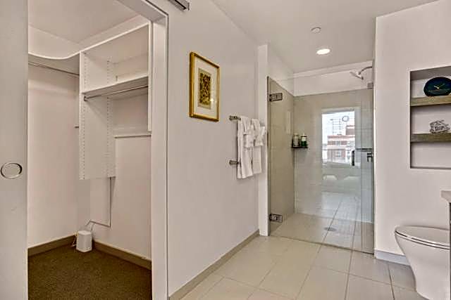 Modern Luxury 2 Bed with Panoramic City Views in Downtown LA