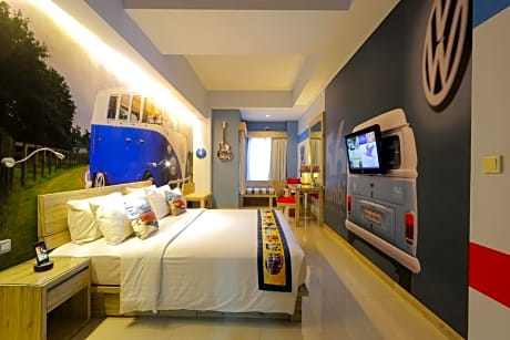 Studio Room