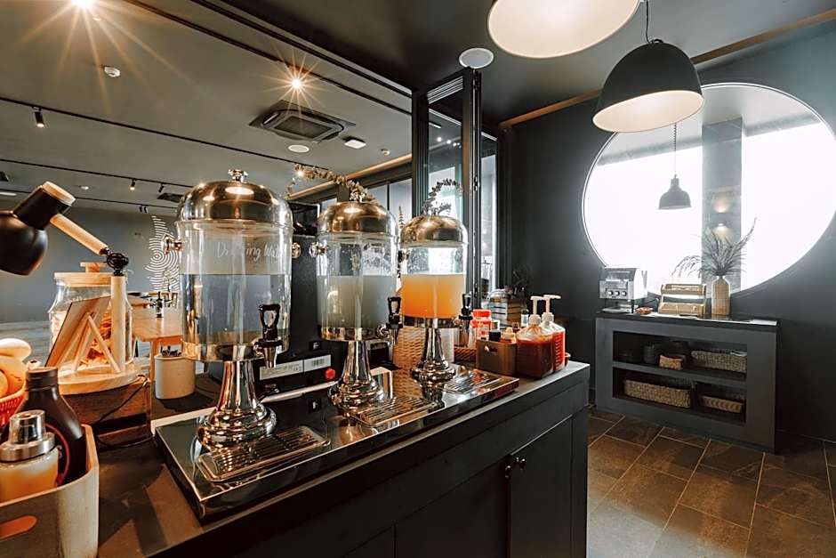 Blu Monkey Hub and Hotel Laguna, Bangtao Phuket