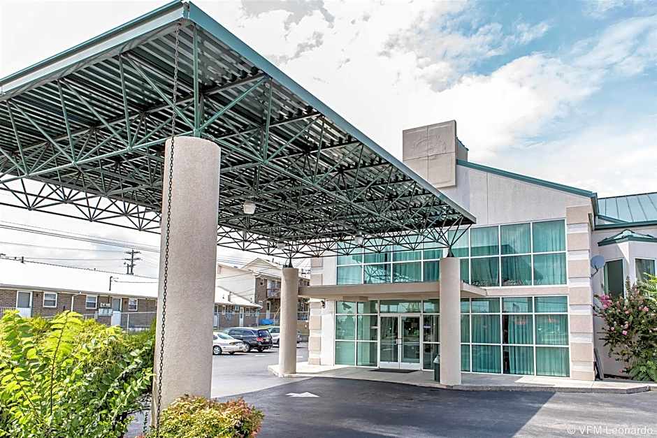 Econo Lodge Morristown area