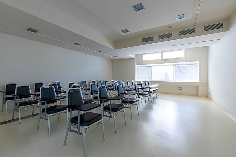 Wall Art Hotel & Residence