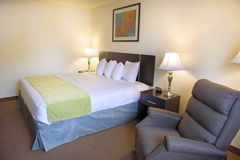 America's Best Value Inn New Paltz