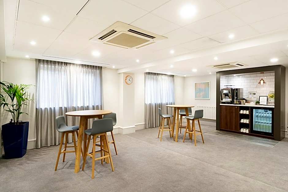 Holiday Inn Hemel Hempstead M1 Jct. 8 By IHG