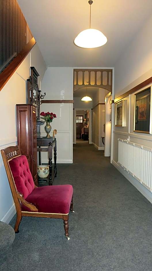Cheltenham House