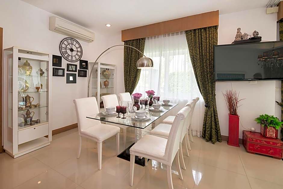 Leelawadee Pool Villa BBQ&Pool party