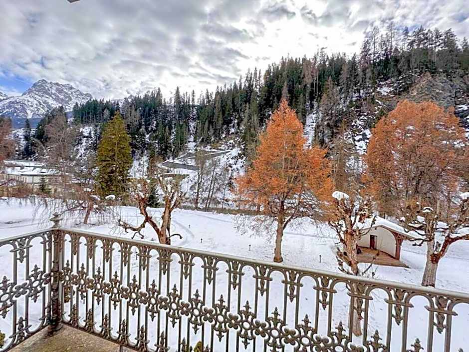 Scuol Palace - Culture, Nature & Health