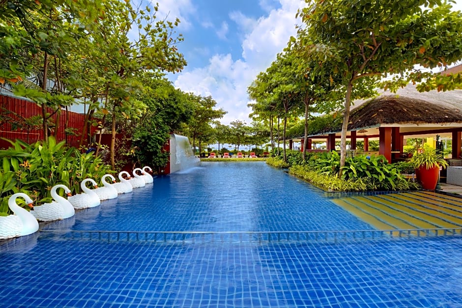 Mayfair Waves Resort