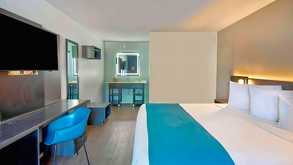 Motel 6 Louisville, Ky- Airport/ Fair Expo