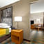 Super 8 by Wyndham Hannibal