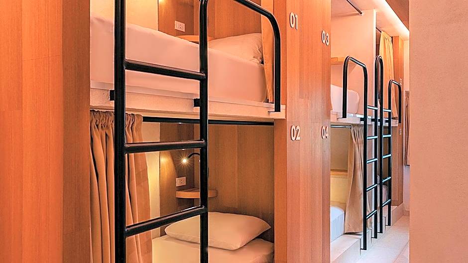 Foto 1 daripada 5 — 1 Person in 12-Bed Dormitory - Mixed