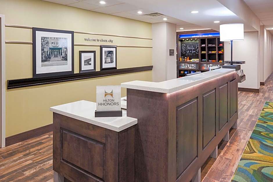 Hampton Inn By Hilton & Suites Sioux City South