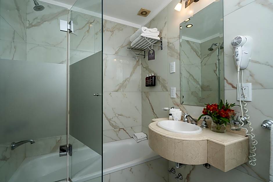 Hotel Intersur Recoleta
