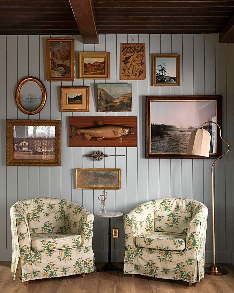 The June Motel, Beaver Valley