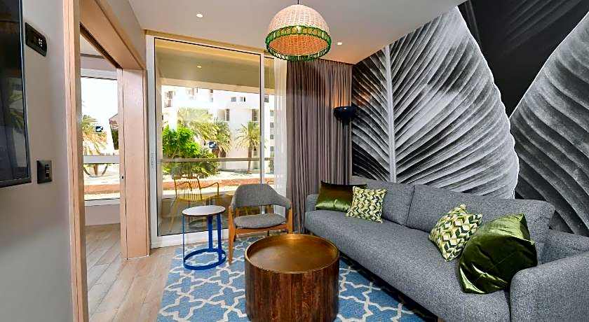Isrotel Royal Garden All Suites Hotel