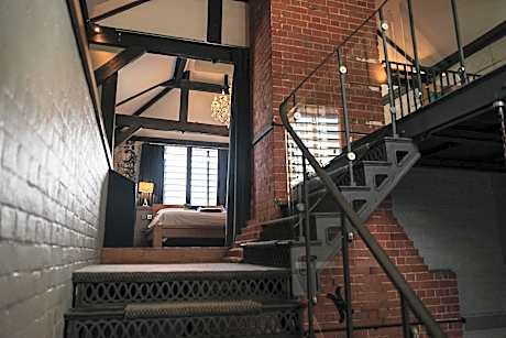 Signature Duplex Suite