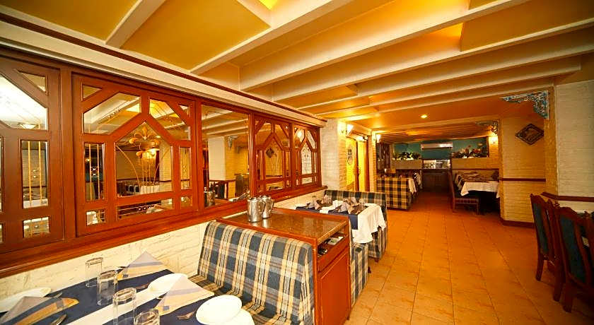 Hotel Shree Panchratna Pune