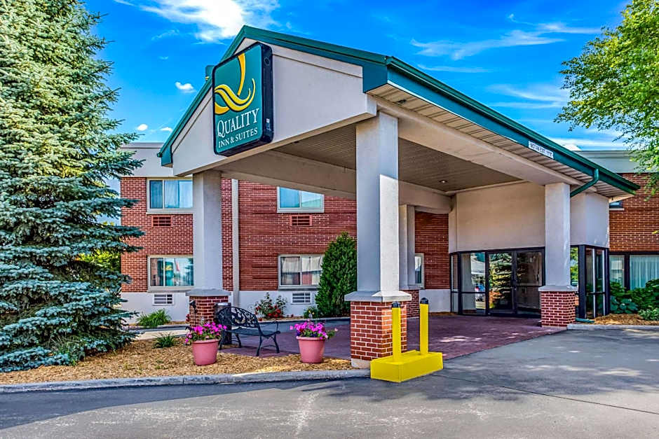 Quality Inn & Suites Downtown