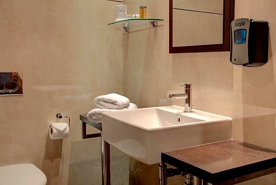 Best Western Homestead Court Hotel