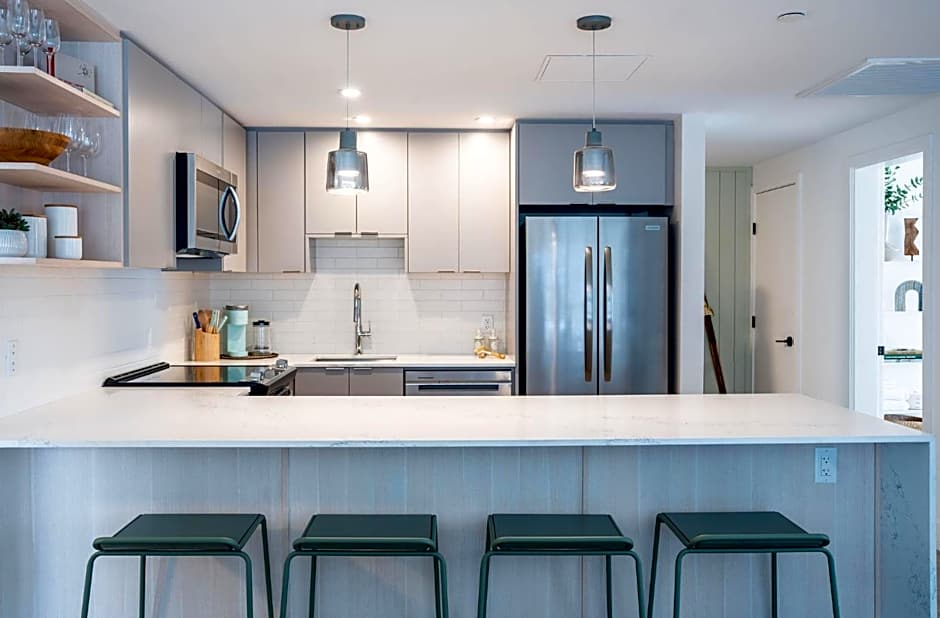 Adanac by Revelstoke Vacations