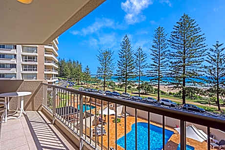 Deluxe Two-Bedroom Apartment