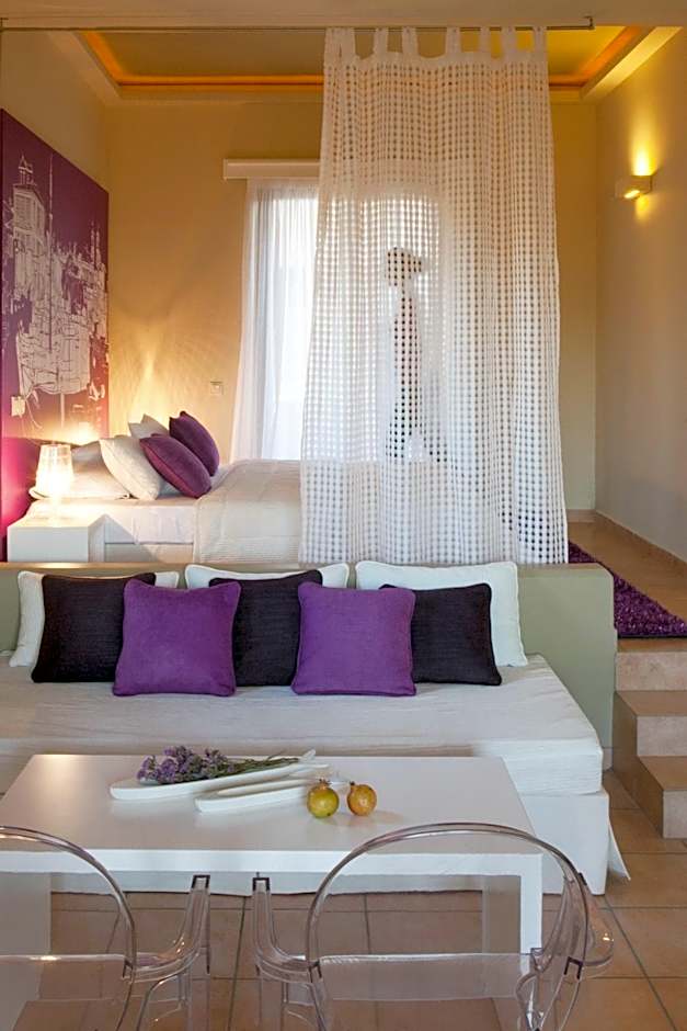 Angelina Boutique Escape