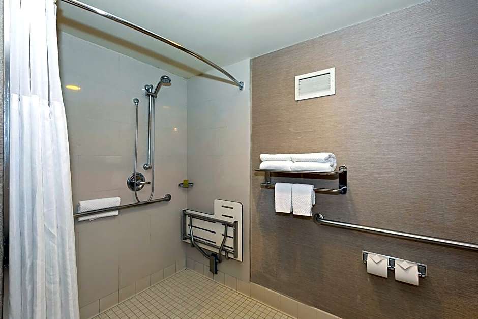 DoubleTree by Hilton Whittier Los Angeles