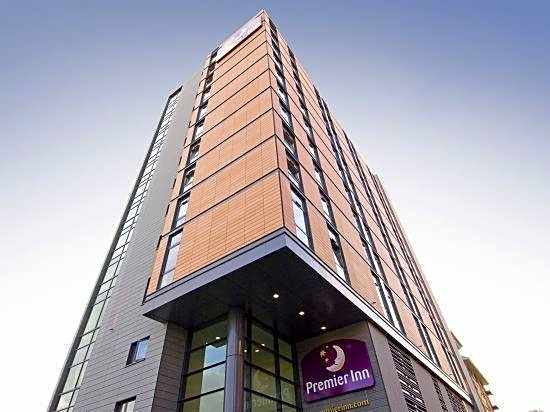 Premier Inn Sheffield City Centre (St Mary's Gate)
