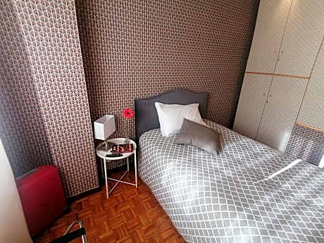 Single Room with Private Bathroom
