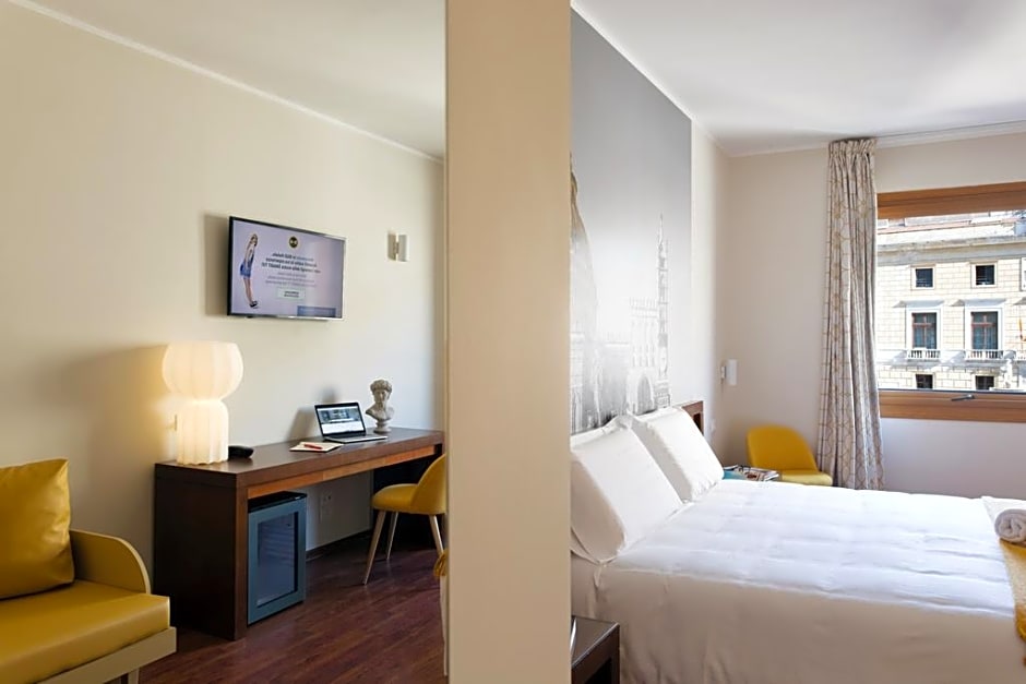 Photo 1 of 3 of Standard 1 Double Bed or 2 Beds