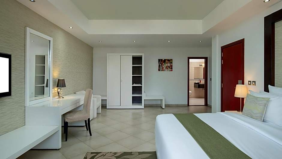 Peninsula Hotel Dar Es Salaam