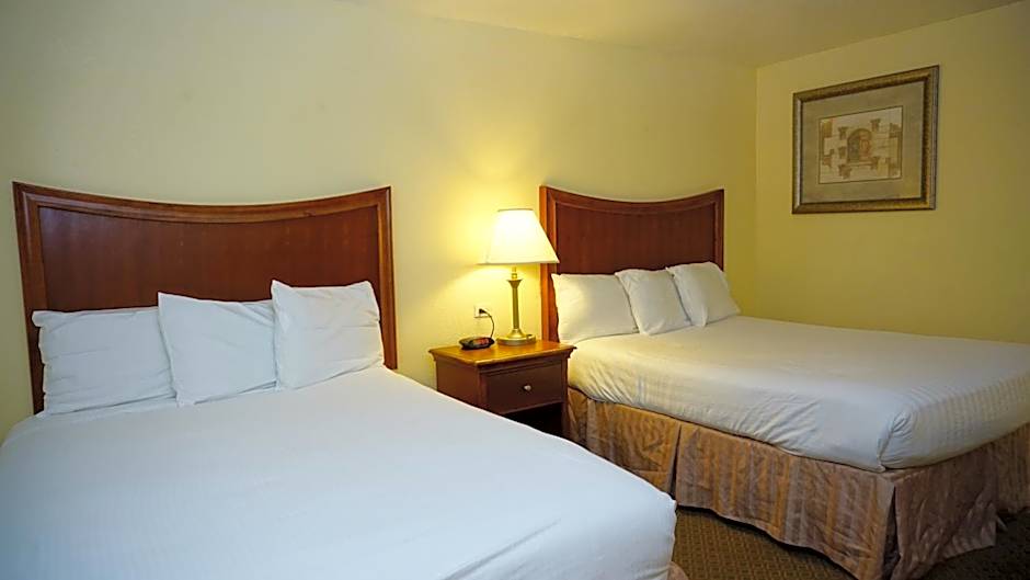 Baymont by Wyndham Arlington At Six Flags Dr