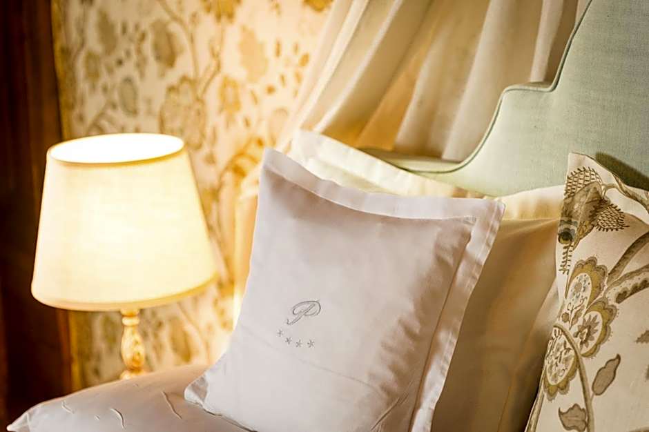 Schloss Prielau Hotel & Restaurants