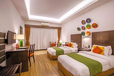 Deluxe Family Room - 10% discount on Spa & 10% discount on Airport transfers one-way