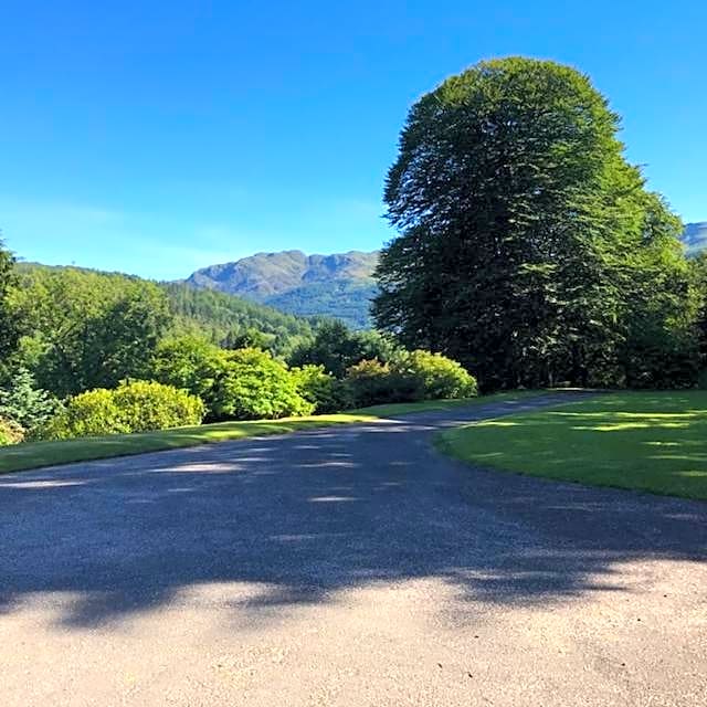 Hillside Log cabin, Ardoch Lodge, Strathyre