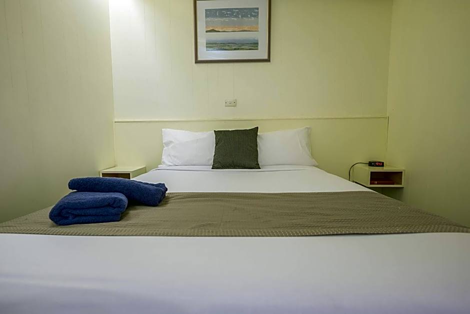 Pioneer Station Motor Inn